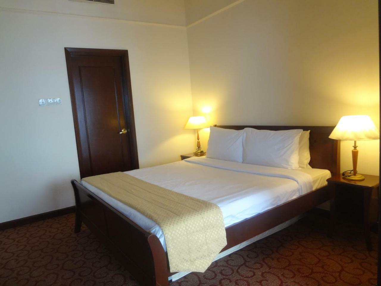 Times Square Kuala Lumpur Jn Hotel Exterior photo